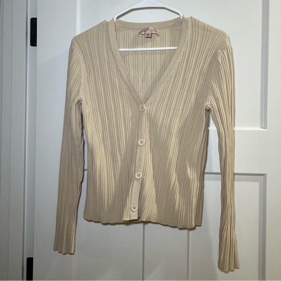 Philosophy Beige Cardigan Sweater Buttoned Down Women’s Size Large - Picture 1 of 9